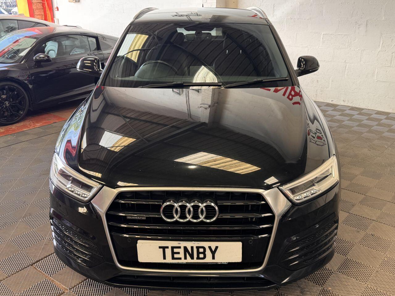 Audi Q3 view 4