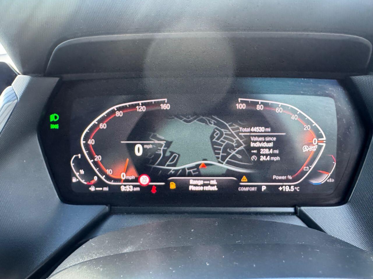 BMW 1 Series view 26
