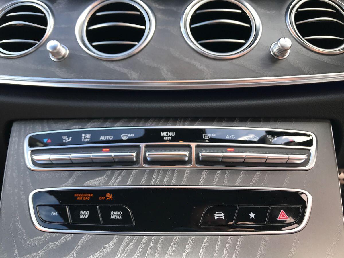 Mercedes-Benz E-Class view 16
