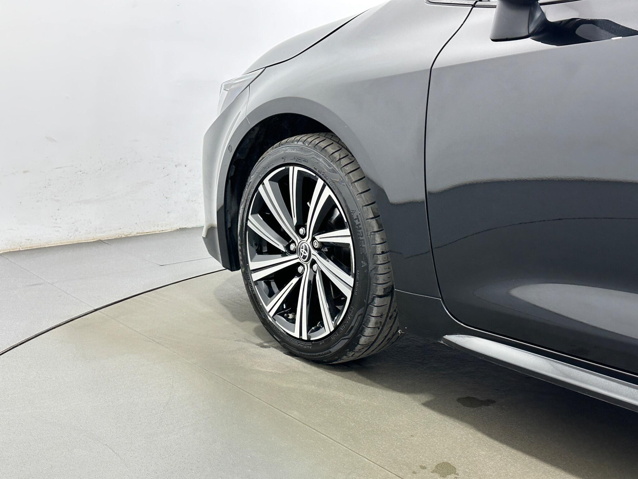 Toyota Corolla view 50
