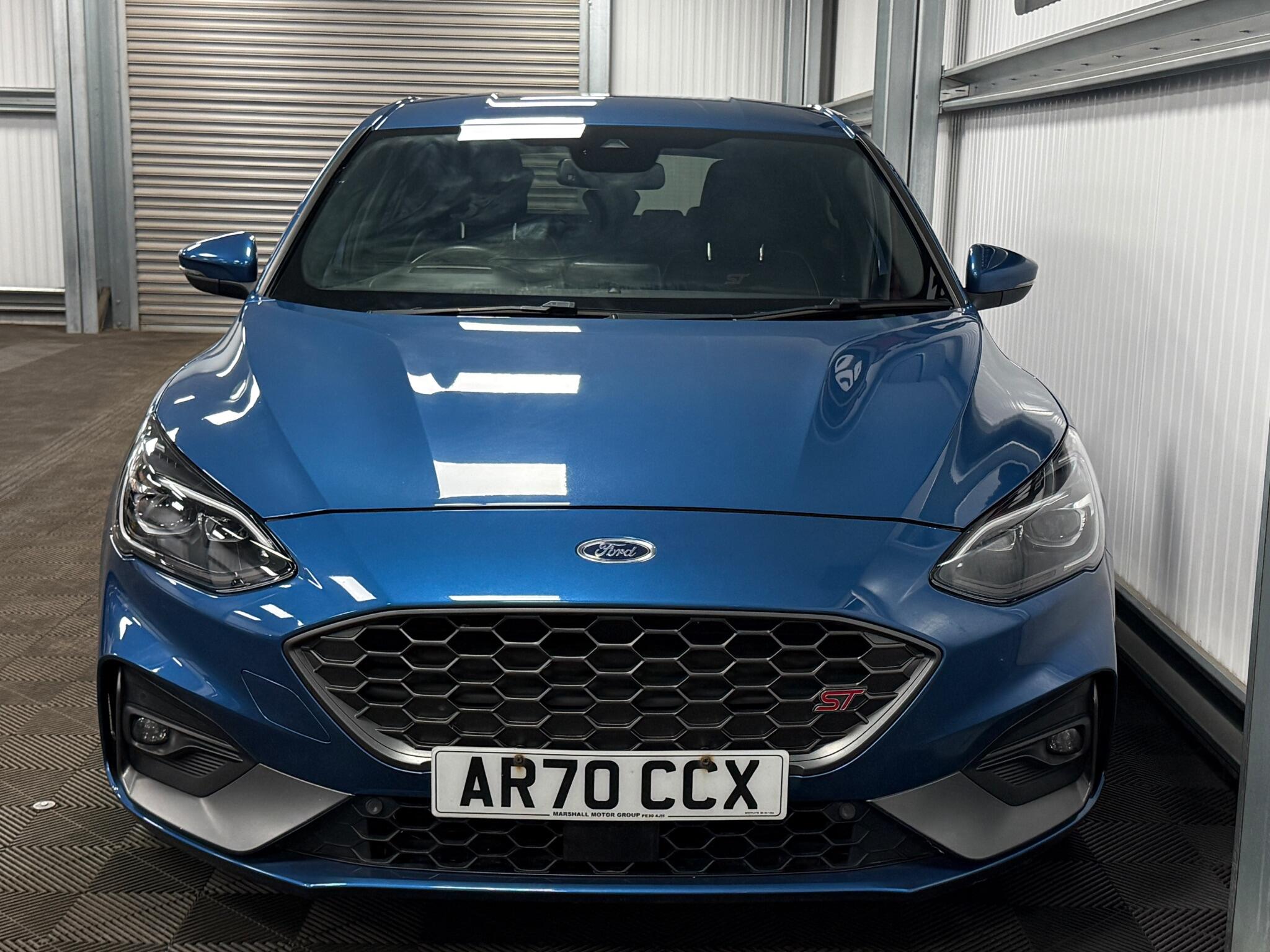 Ford Focus view 6