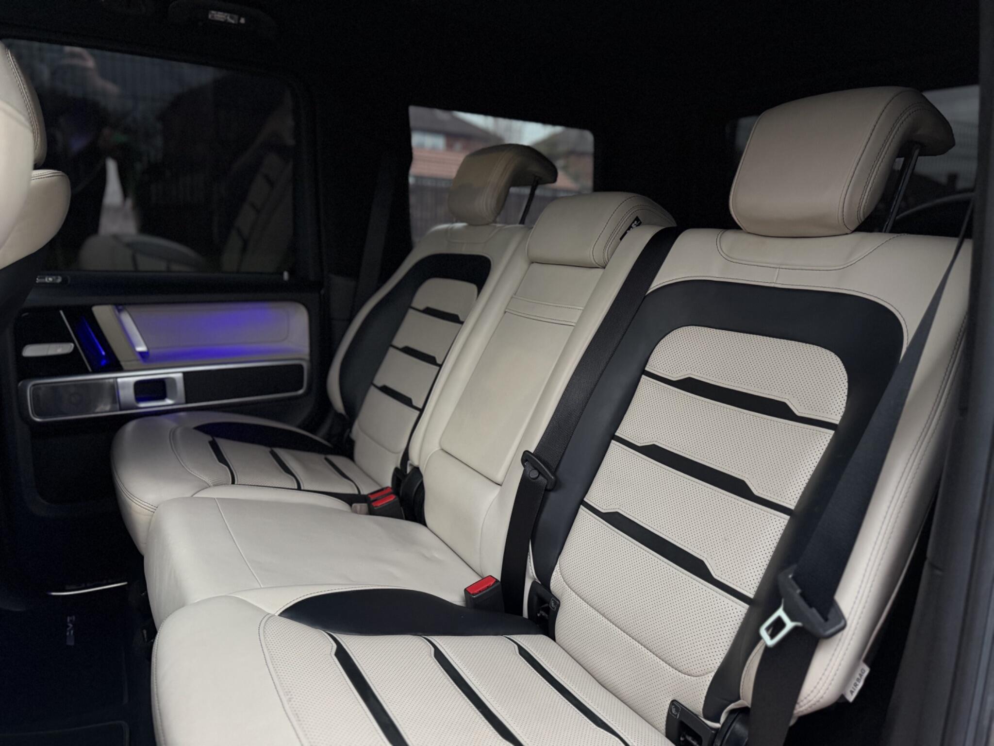 Mercedes-Benz G-Class view 22