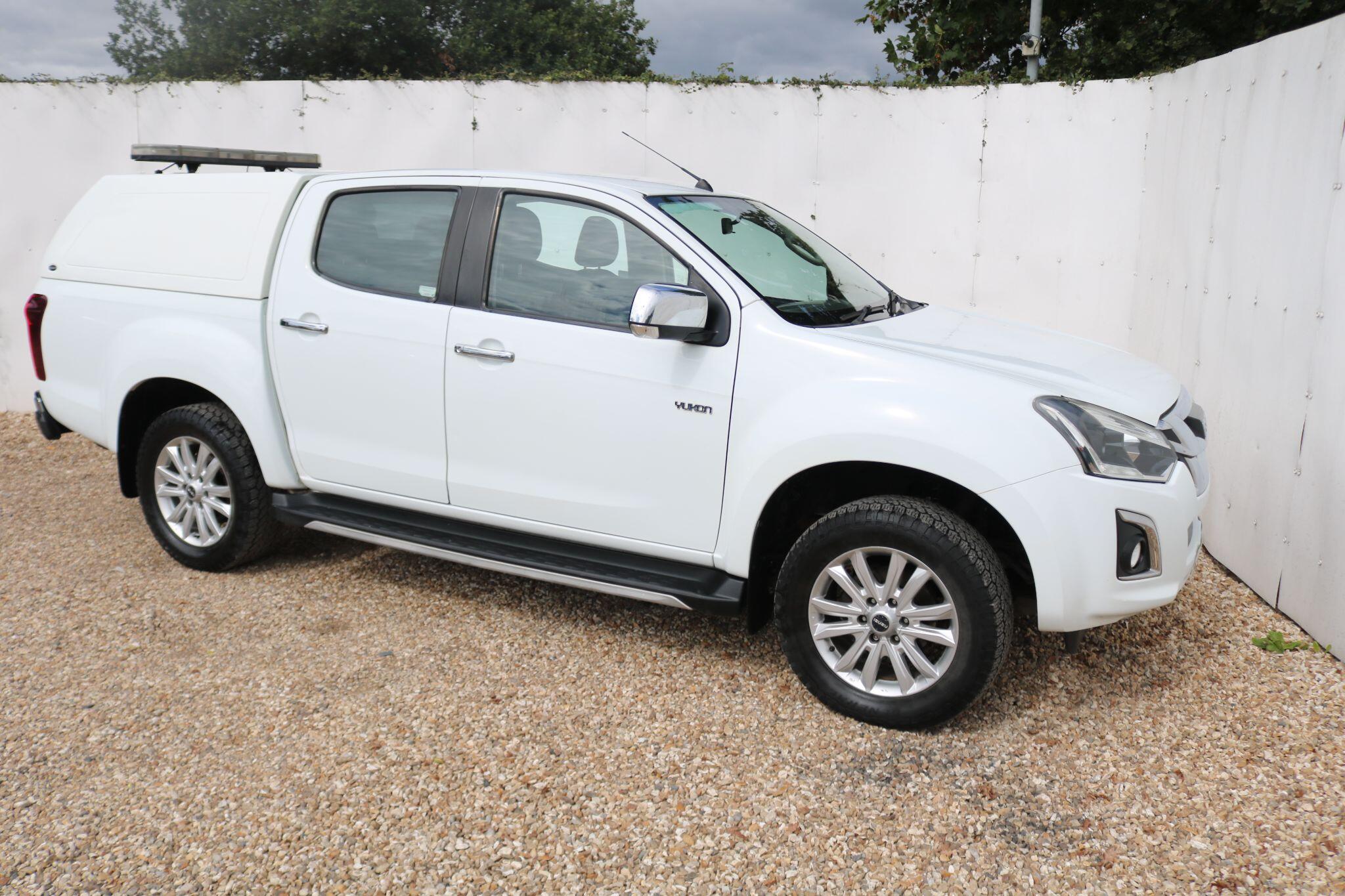 Isuzu D-Max view 12