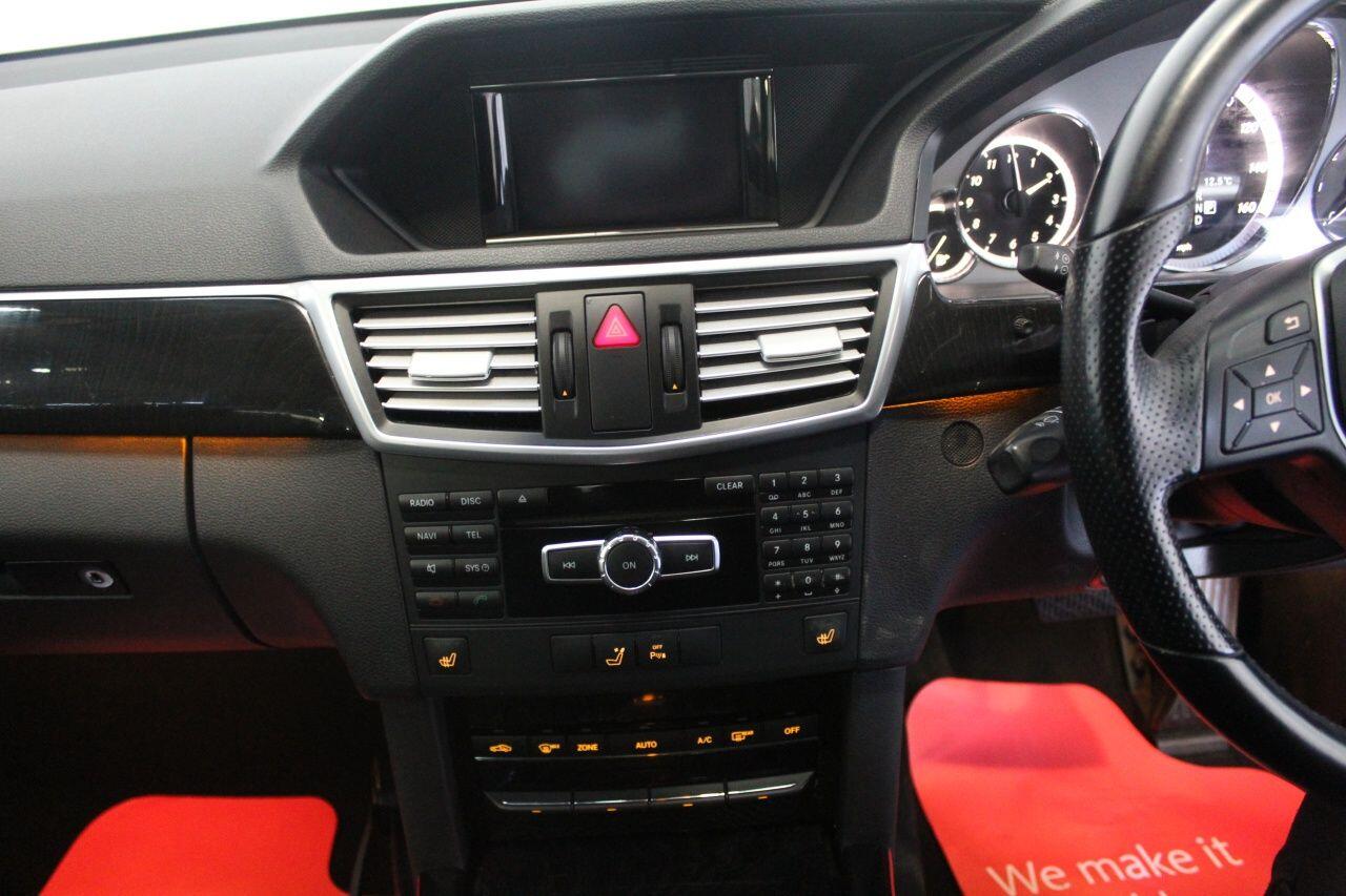 Mercedes-Benz E-Class view 33