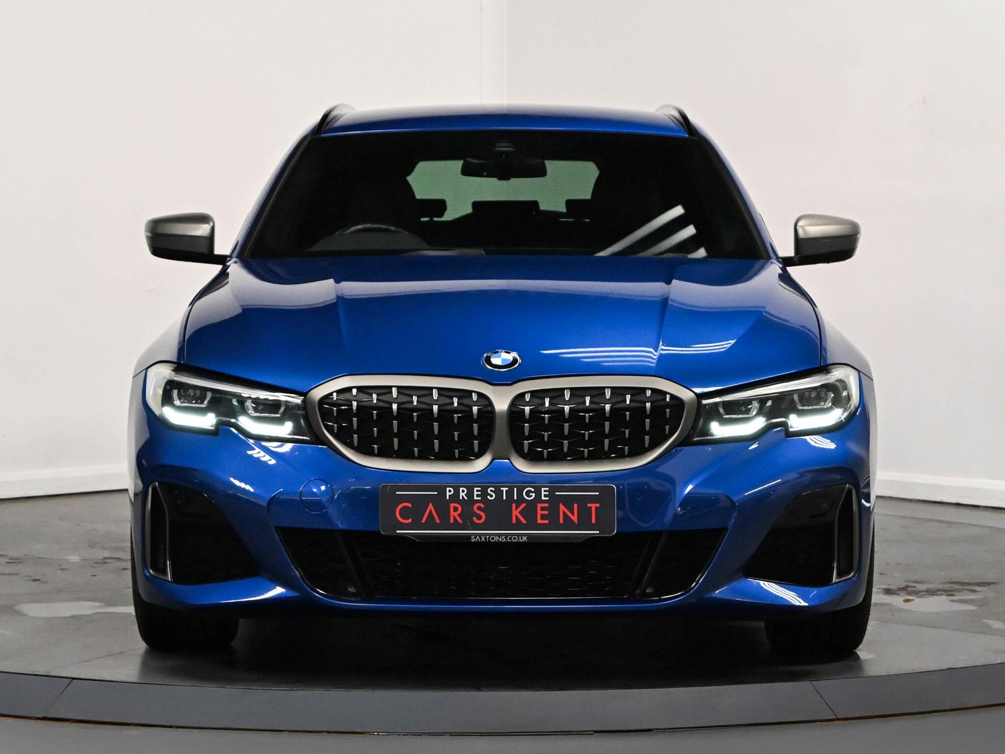 BMW 3 Series view 21