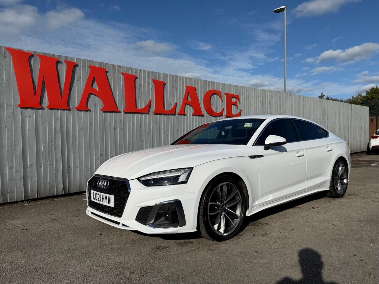 Audi A5 view 8