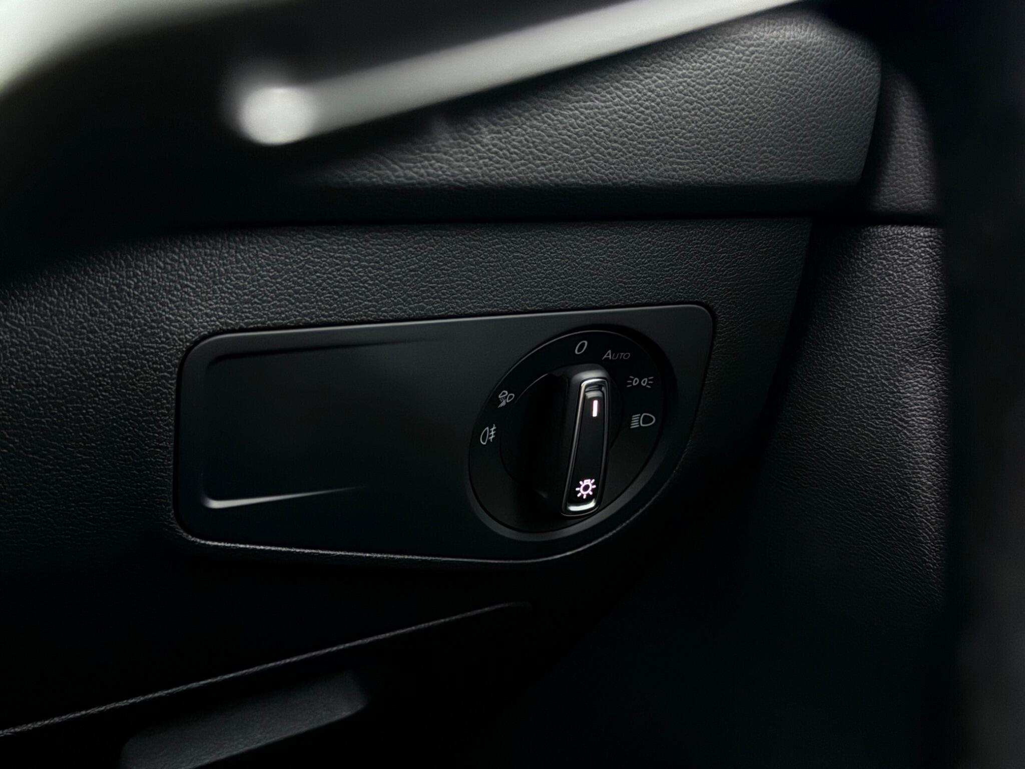 Volkswagen Tiguan view 20