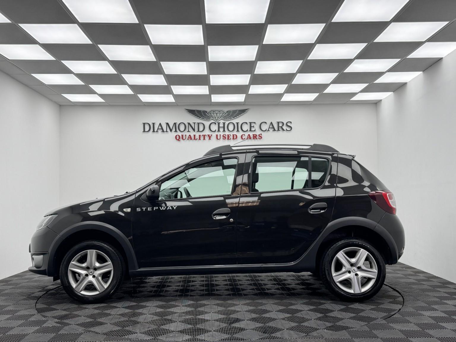 Dacia Sandero view 8