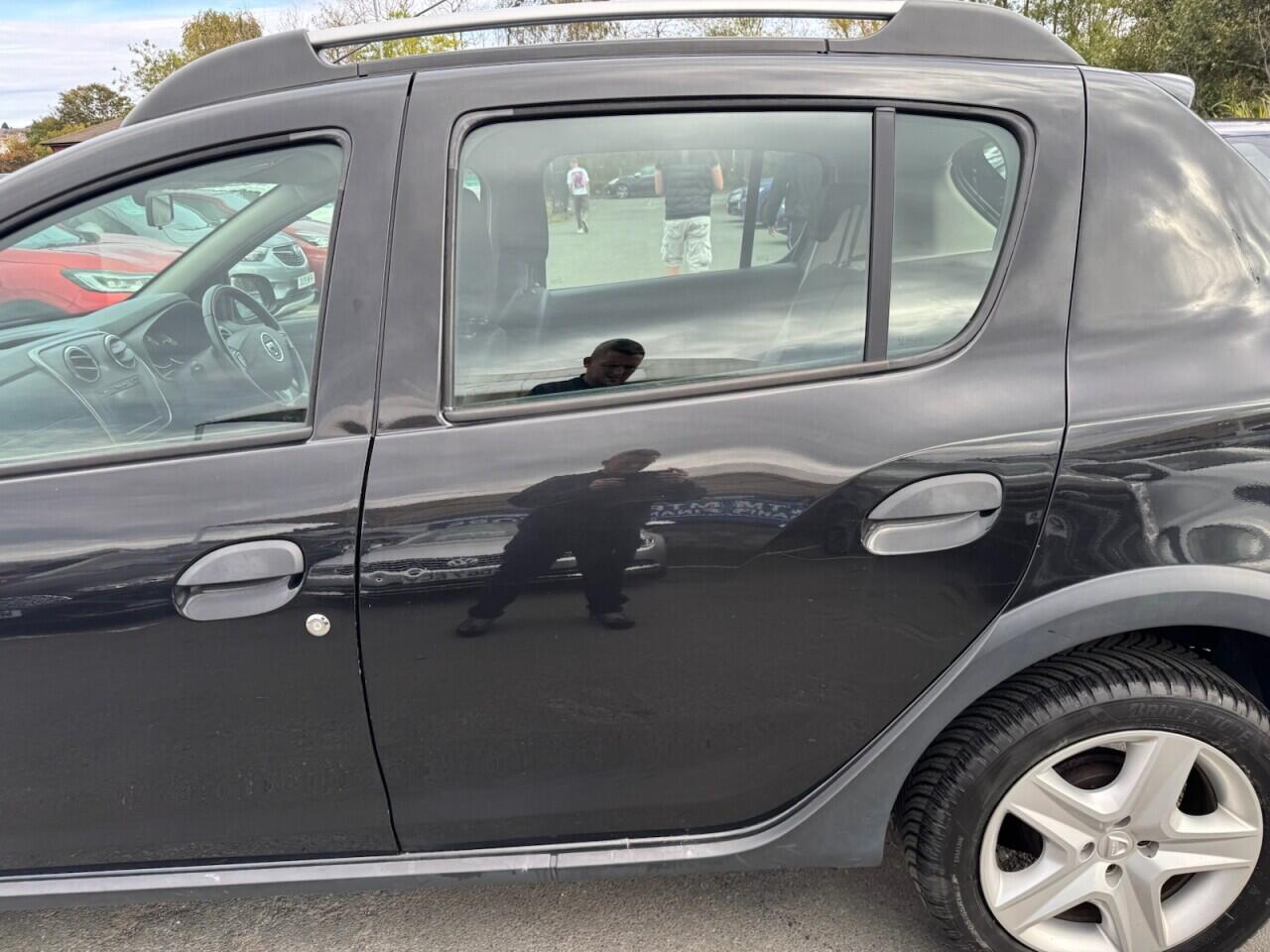 Dacia Sandero view 36