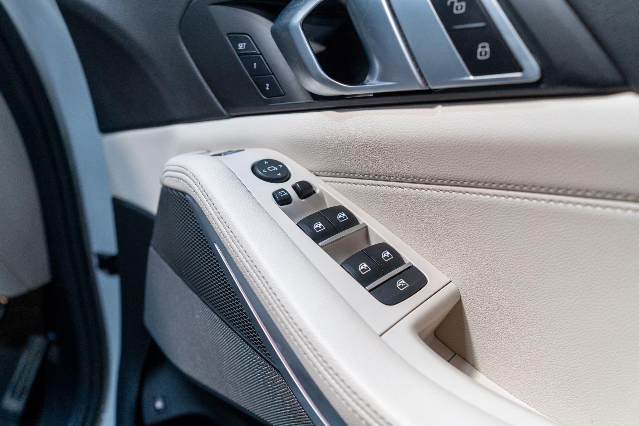 BMW X5 view 37