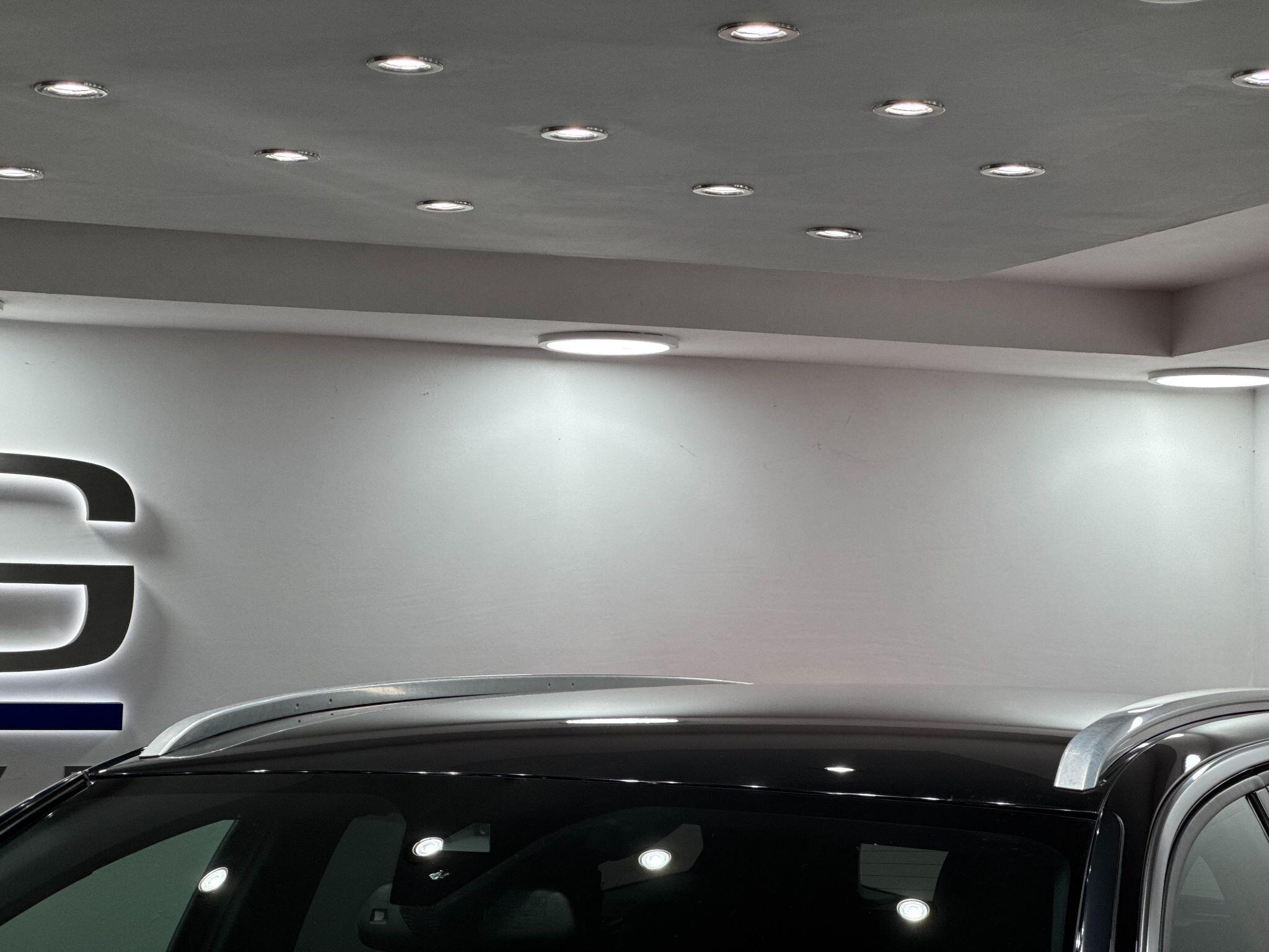 Peugeot 5008 view 11