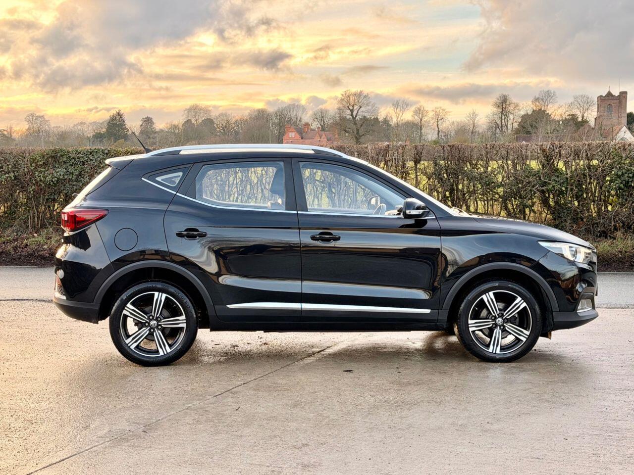 MG MG ZS view 6