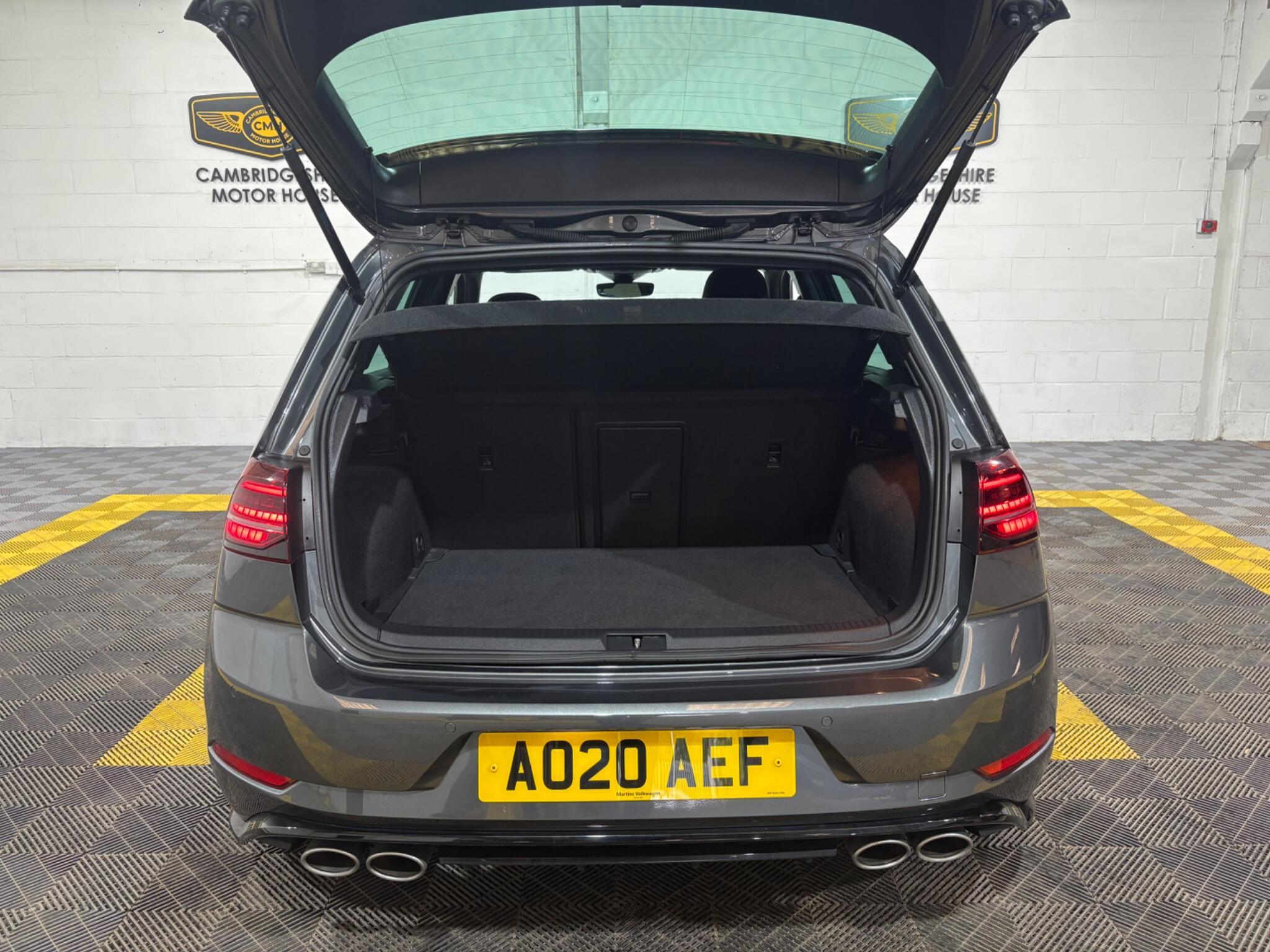 Volkswagen Golf view 53