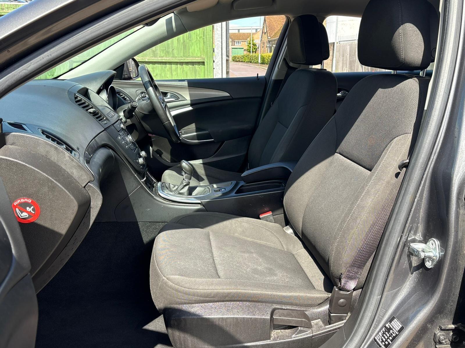 Vauxhall Insignia view 18