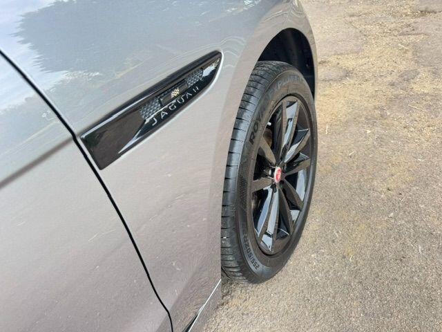 Jaguar F-Pace view 46