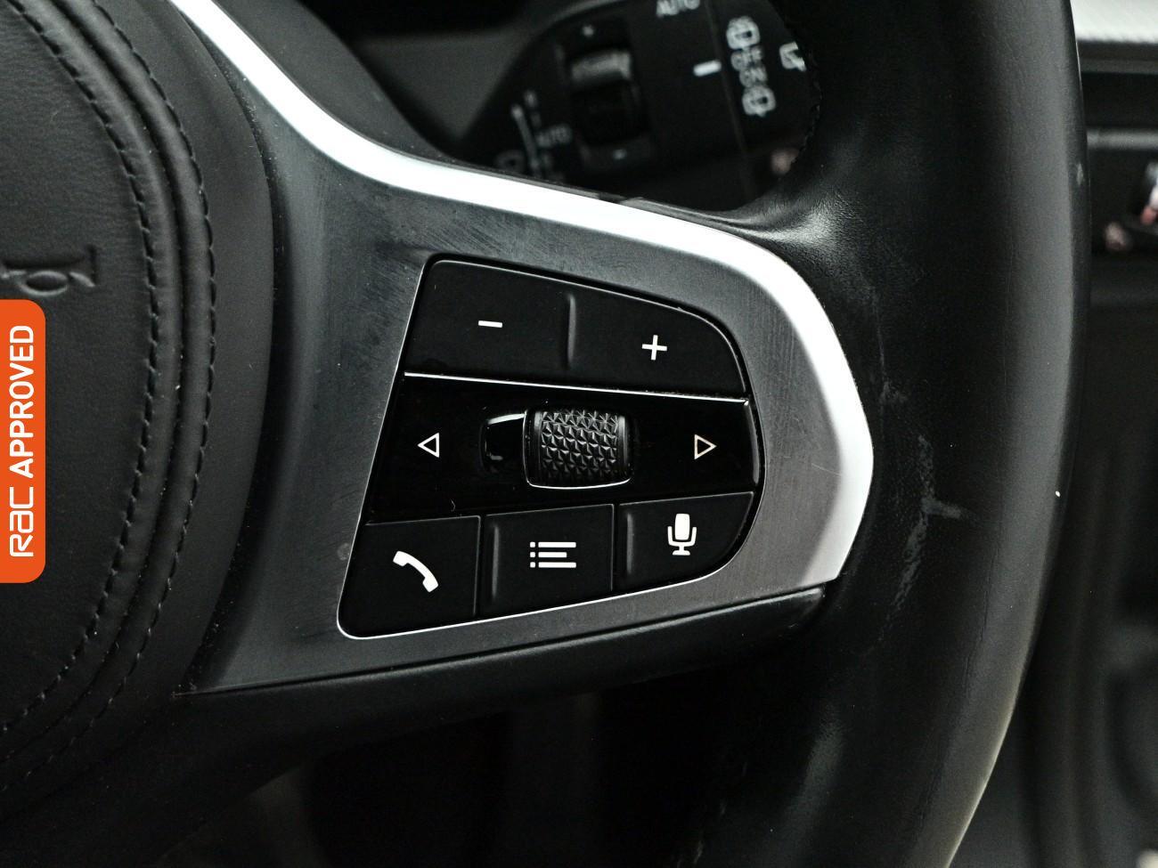BMW 1 Series view 22