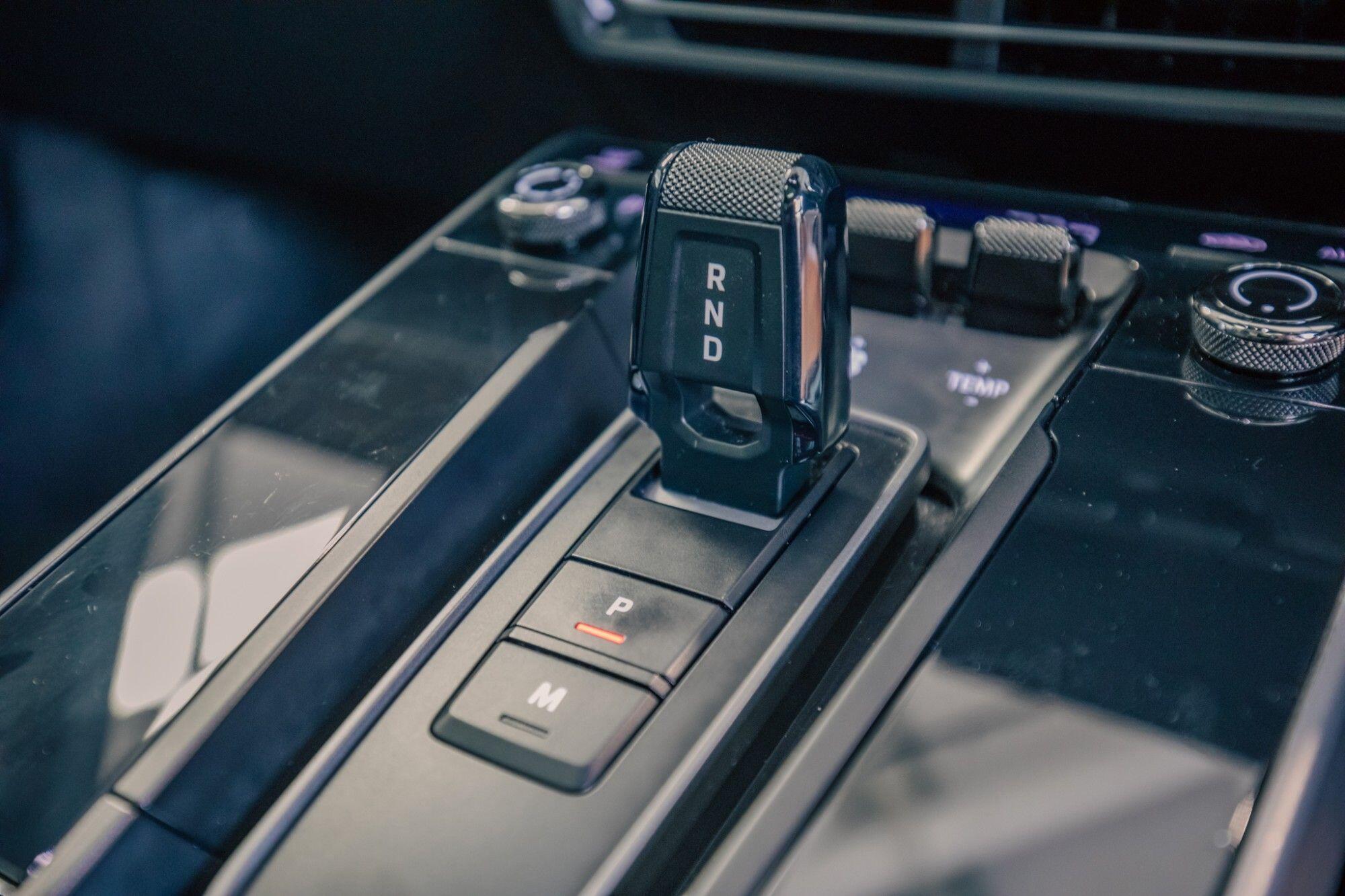 Porsche 911 view 32