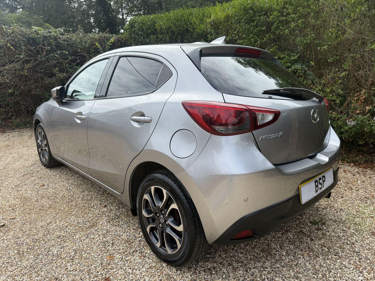Mazda Mazda2 view 4