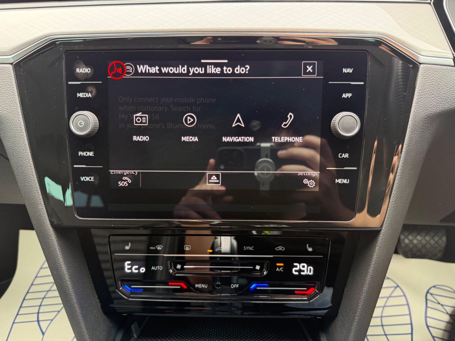 Volkswagen Passat view 52