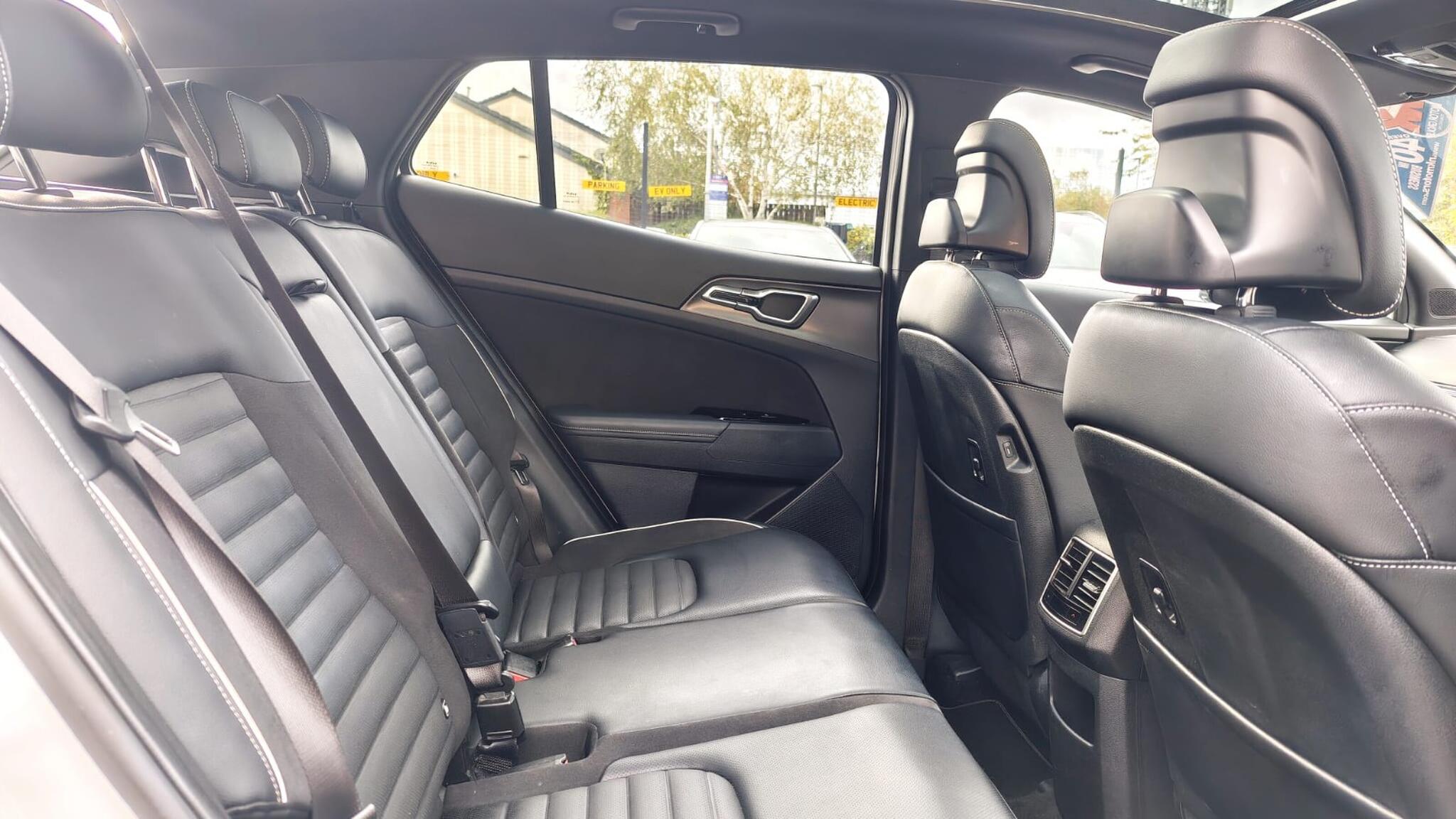 Kia Sportage view 24