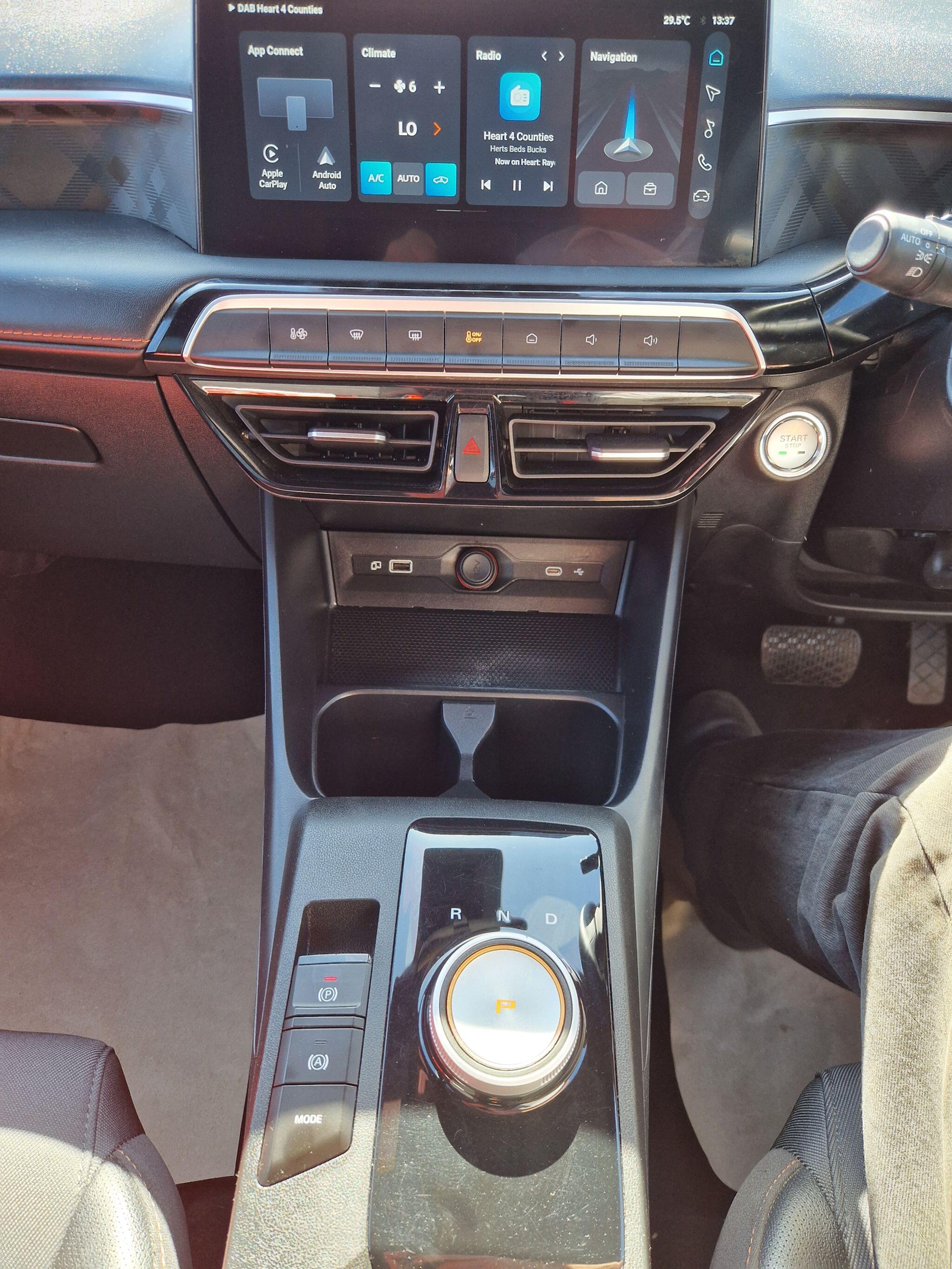 MG MG3 view 23