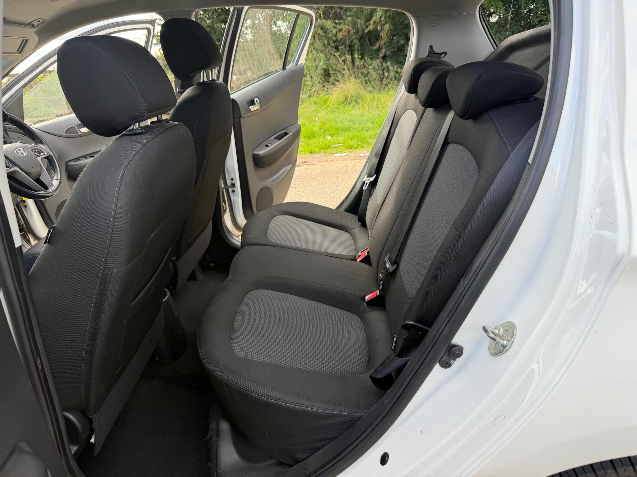 Hyundai I20 view 13