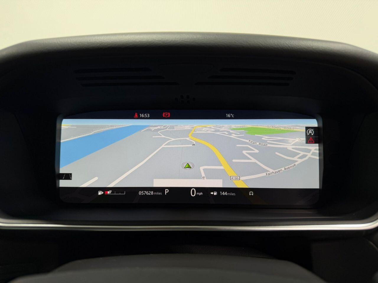 Land Rover Range Rover Sport view 28