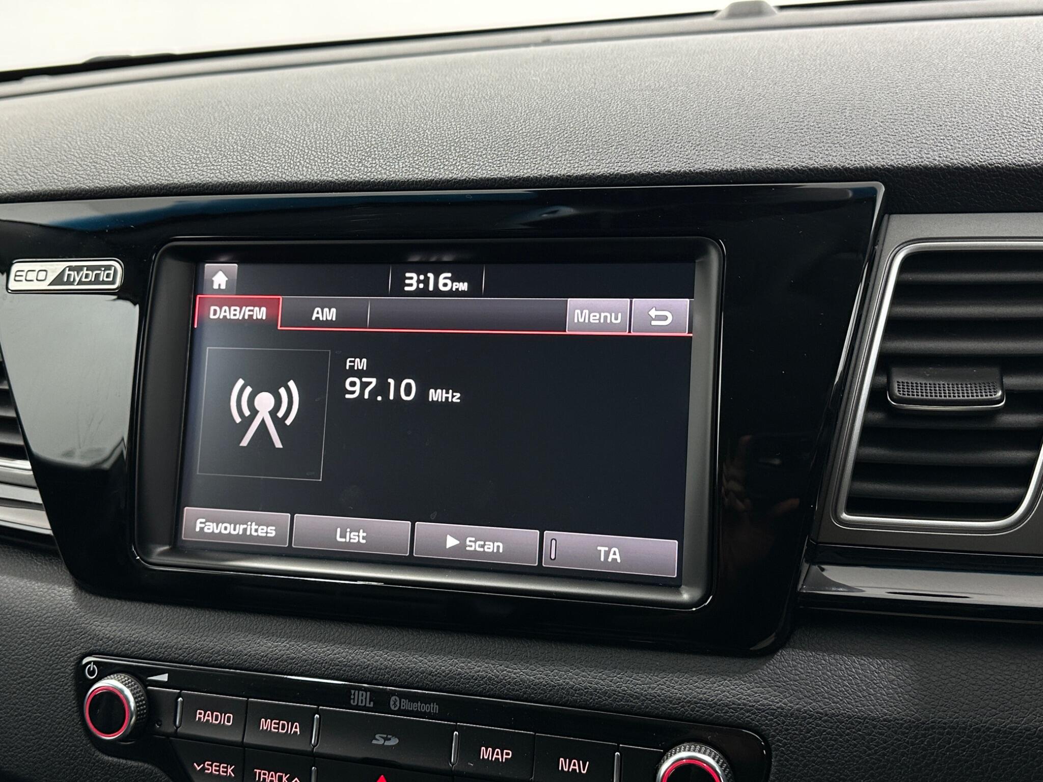 Kia Niro view 26