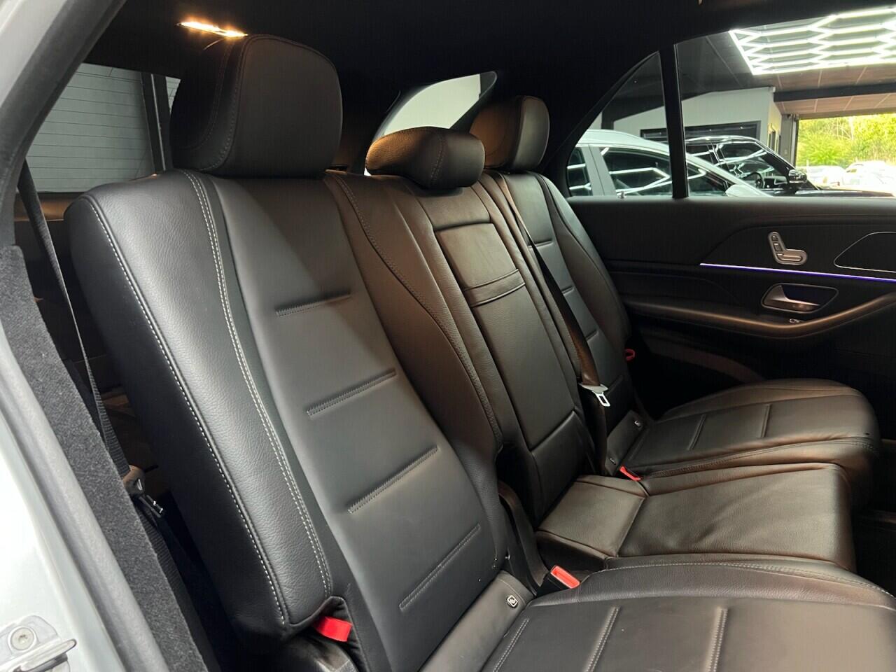 Mercedes-Benz Gle view 41