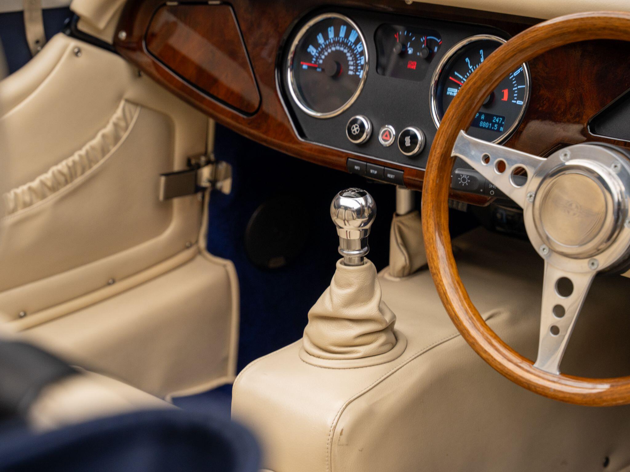 Morgan Roadster view 33