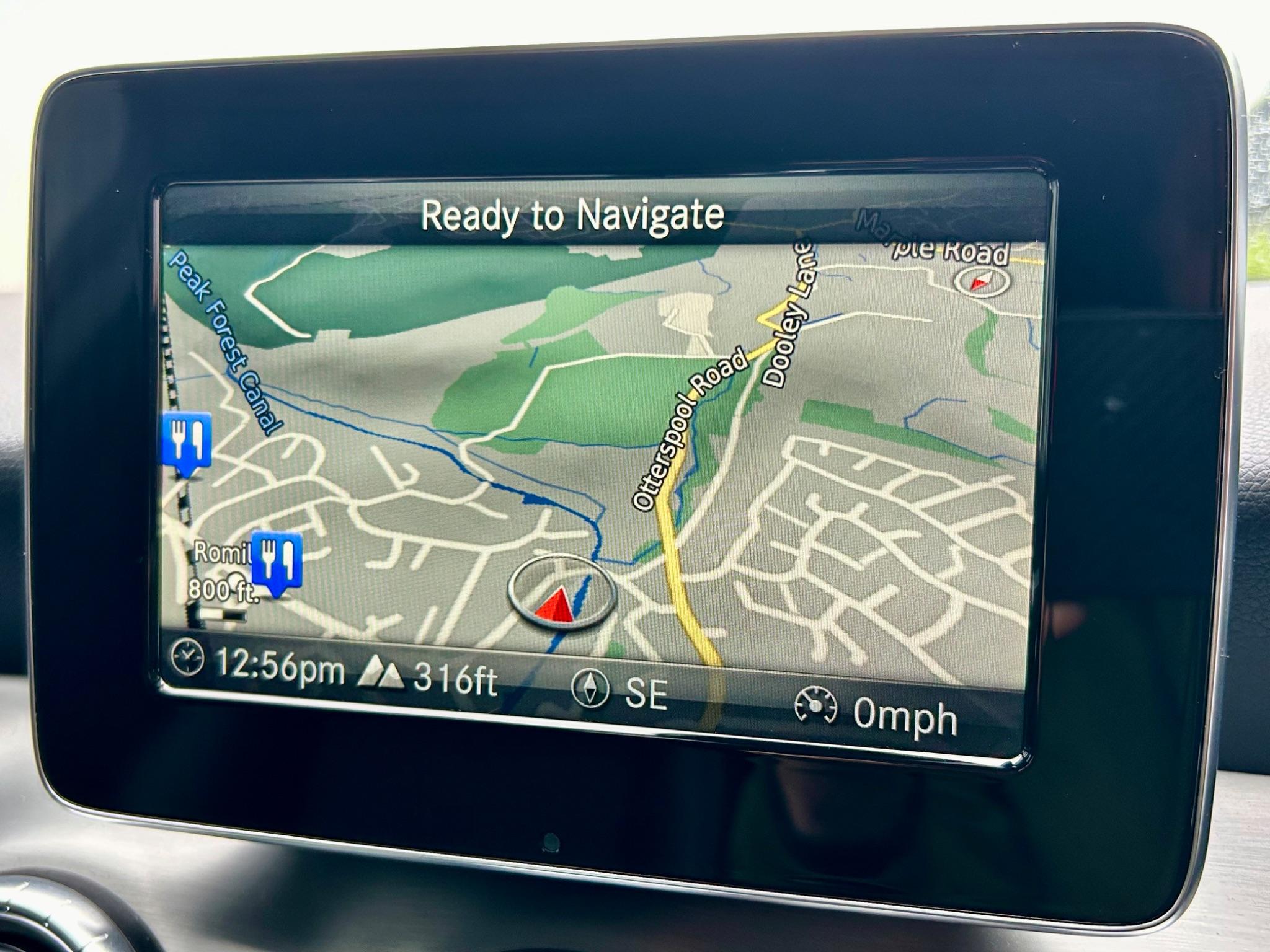 Mercedes-Benz Cla view 24