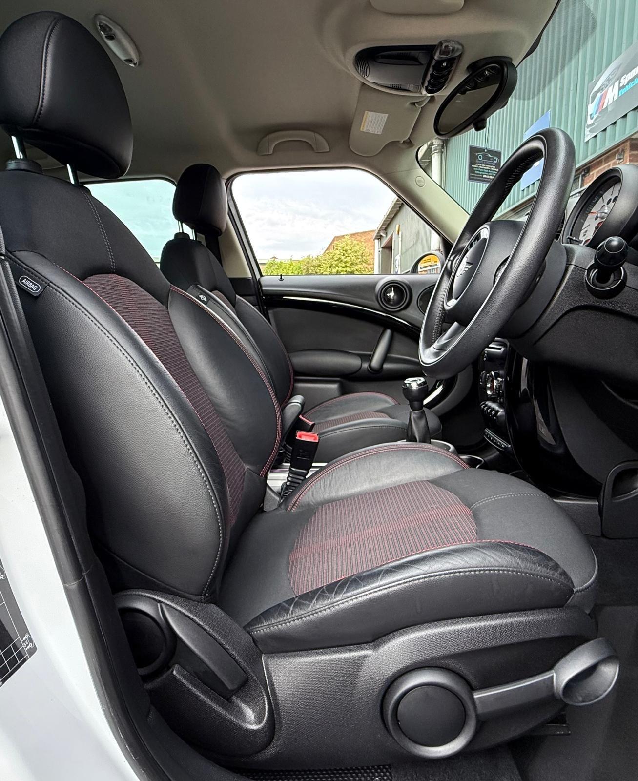 MINI Countryman view 80