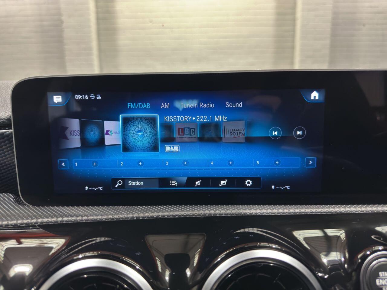 Mercedes-Benz A-Class view 21