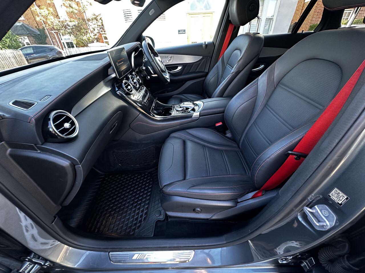 Mercedes-Benz GLC view 30