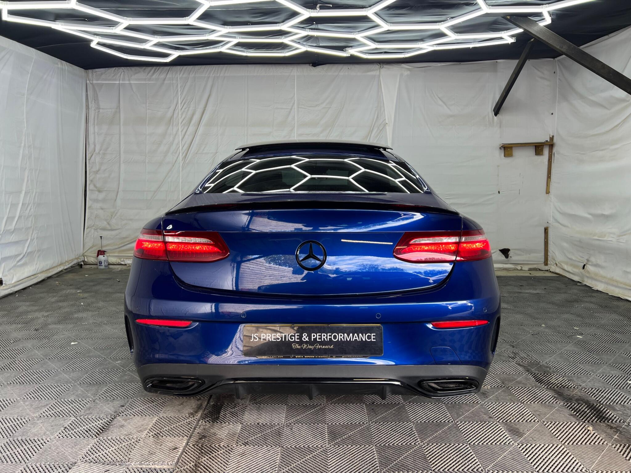Mercedes-Benz E-Class view 7