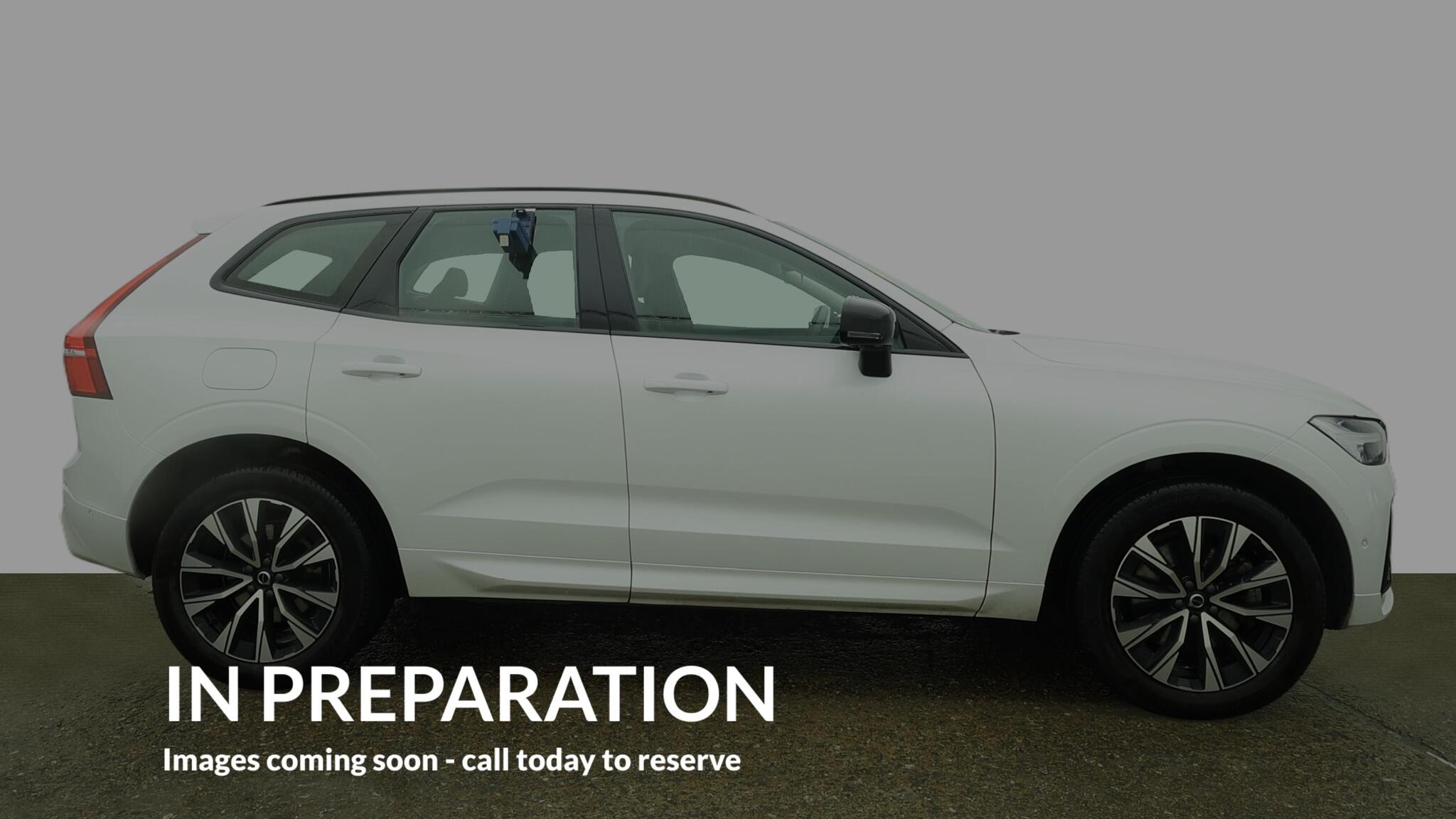 Volvo XC60 view 5