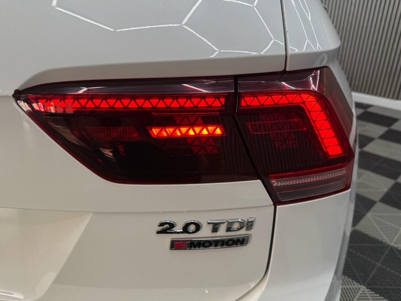 Volkswagen Tiguan view 37