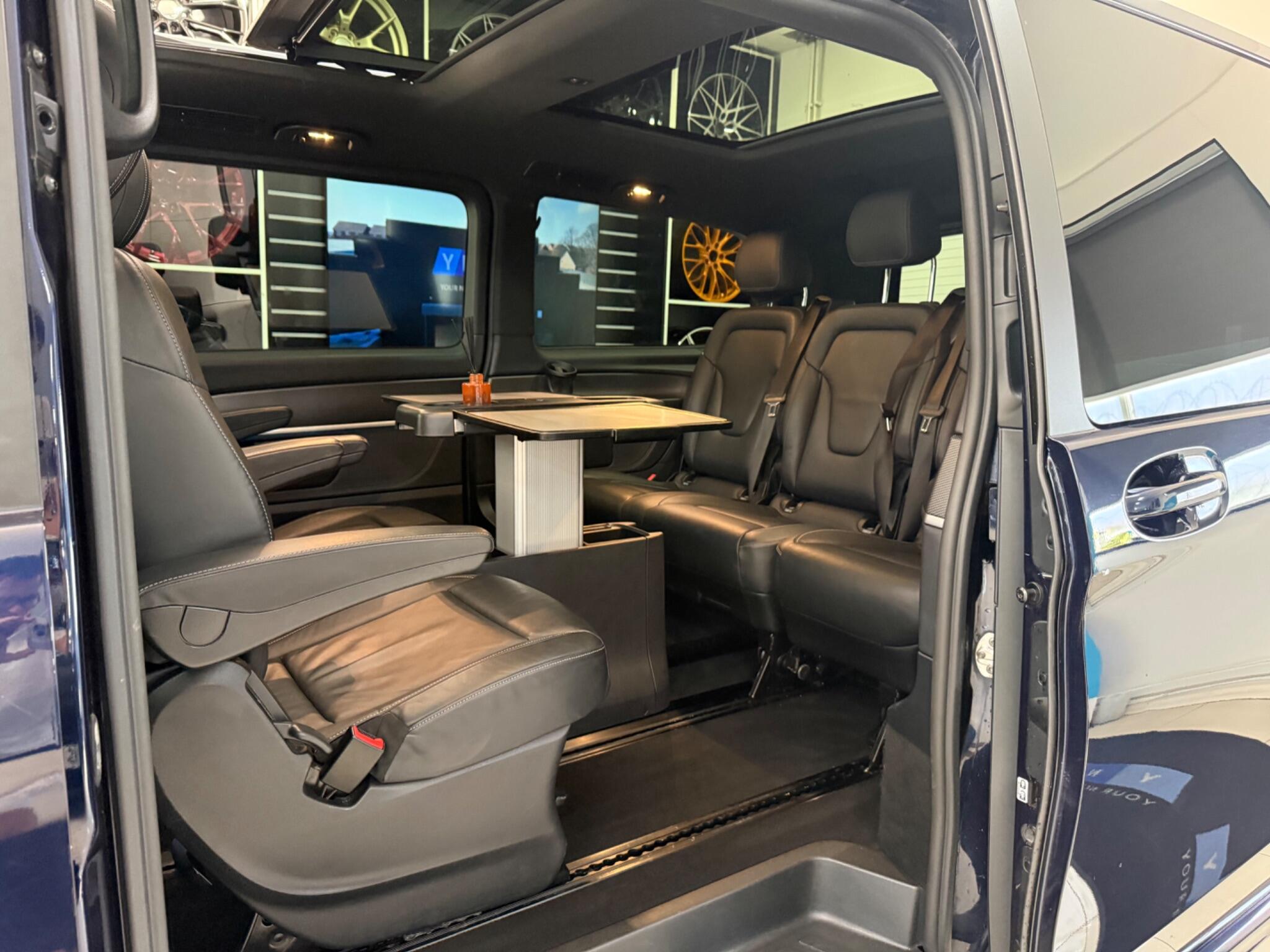 Mercedes-Benz V-Class view 46