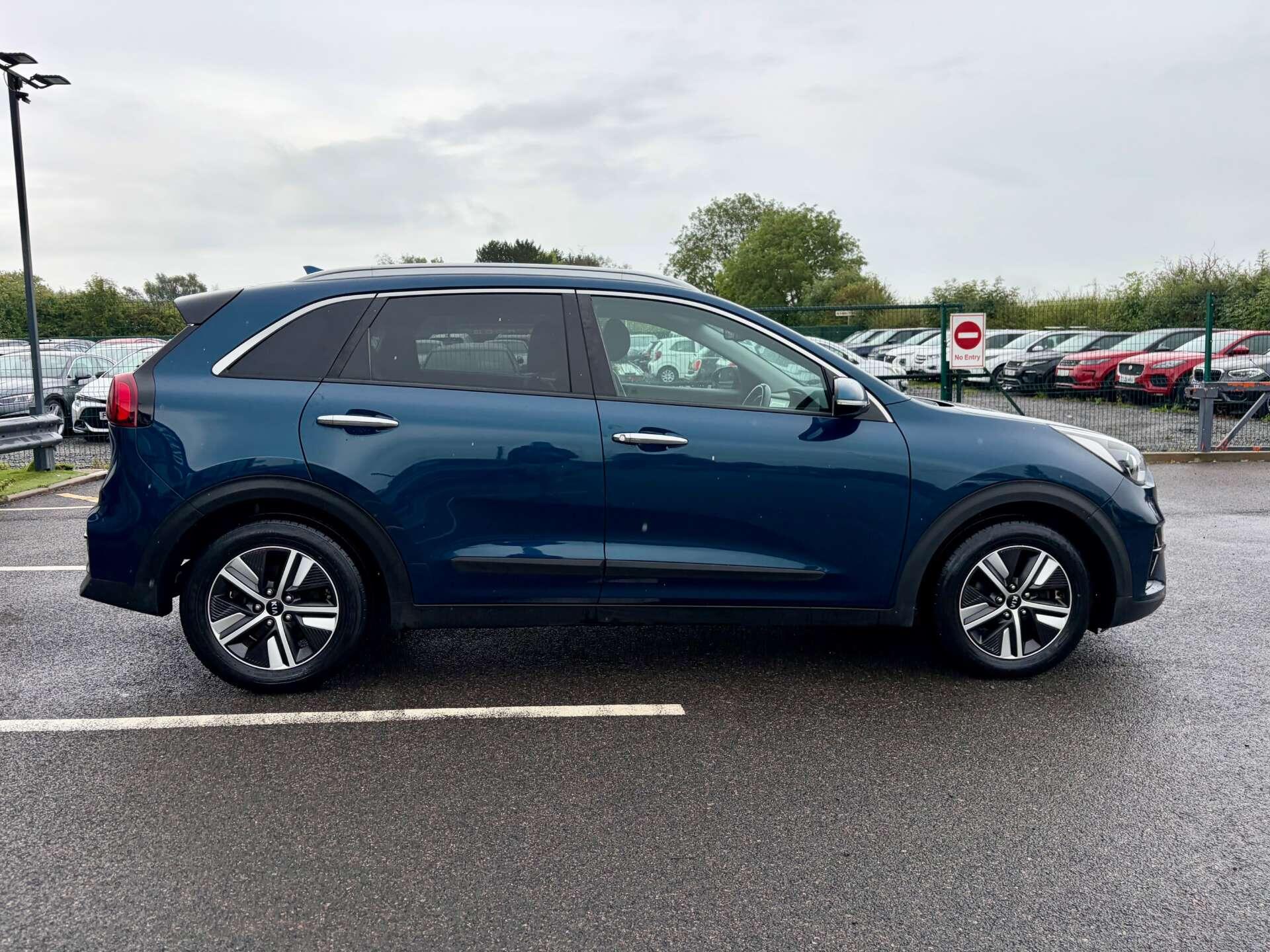Kia Niro view 9