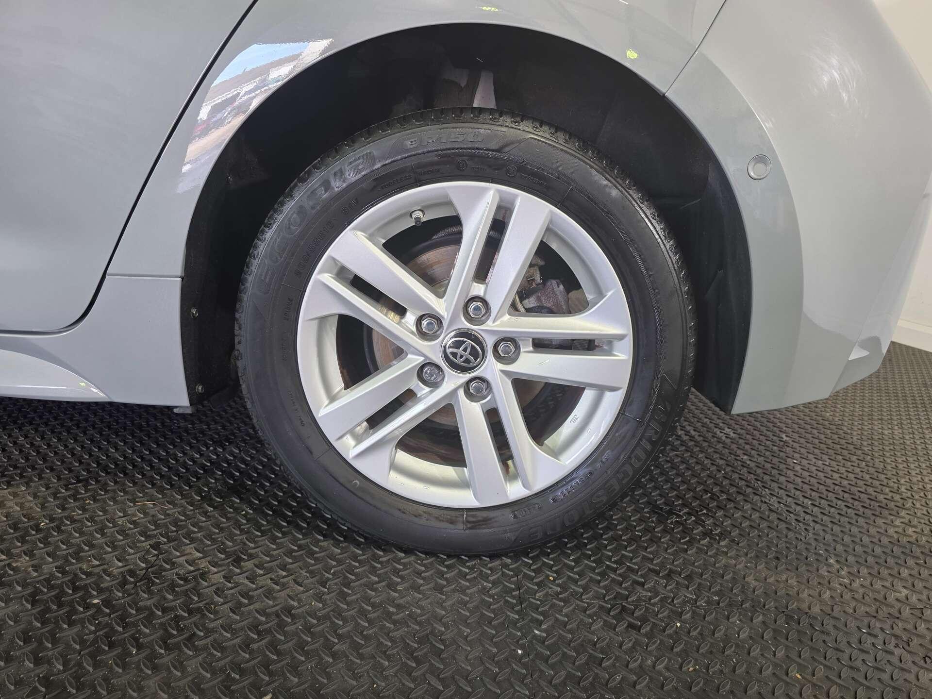 Toyota Corolla view 53