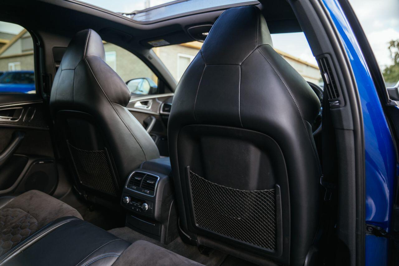 Audi RS6 view 43