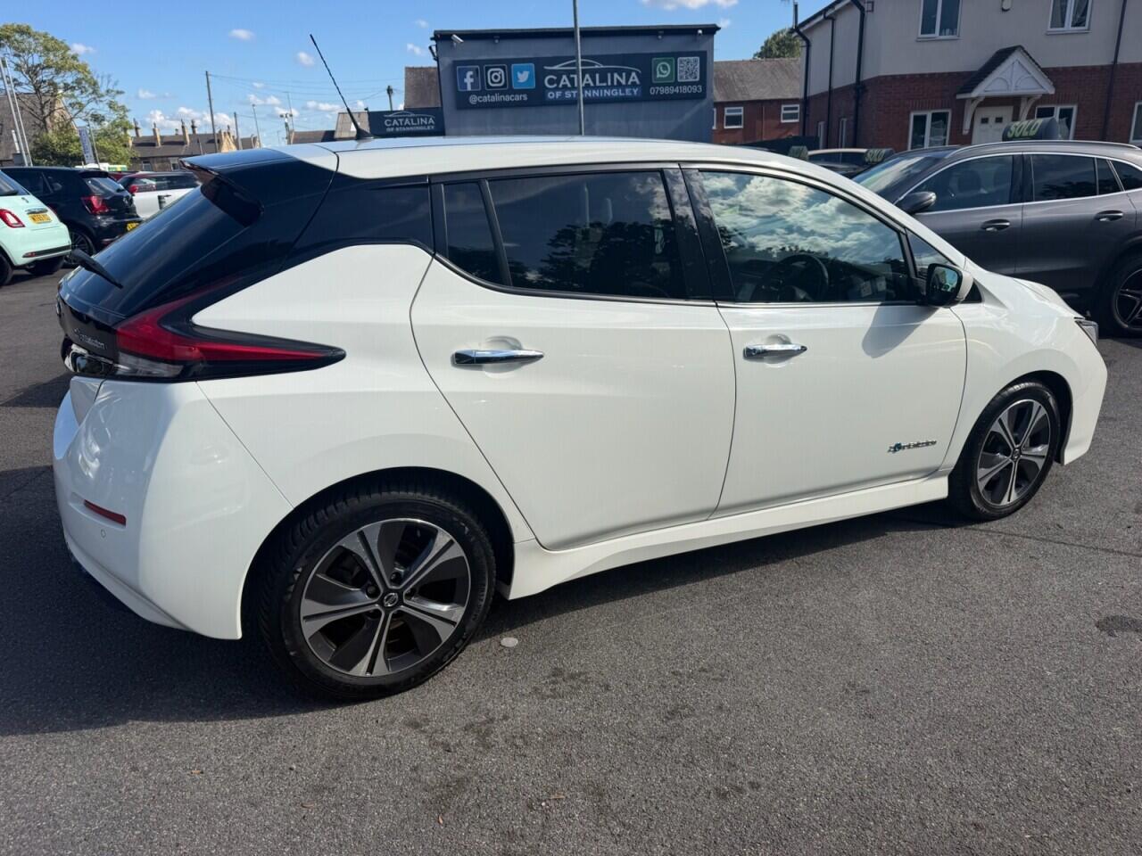 Nissan Leaf view 8