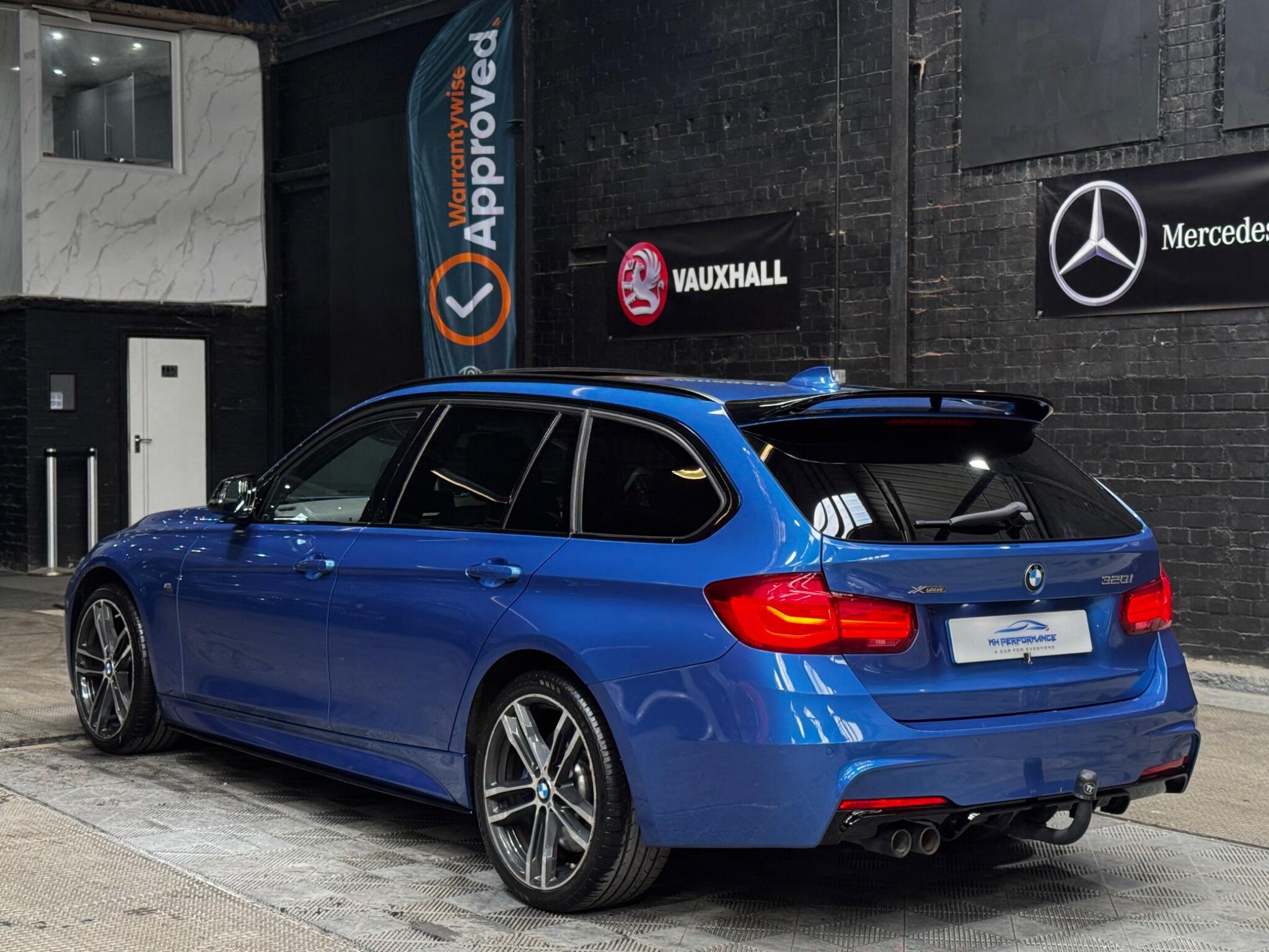 BMW 3 Series view 60
