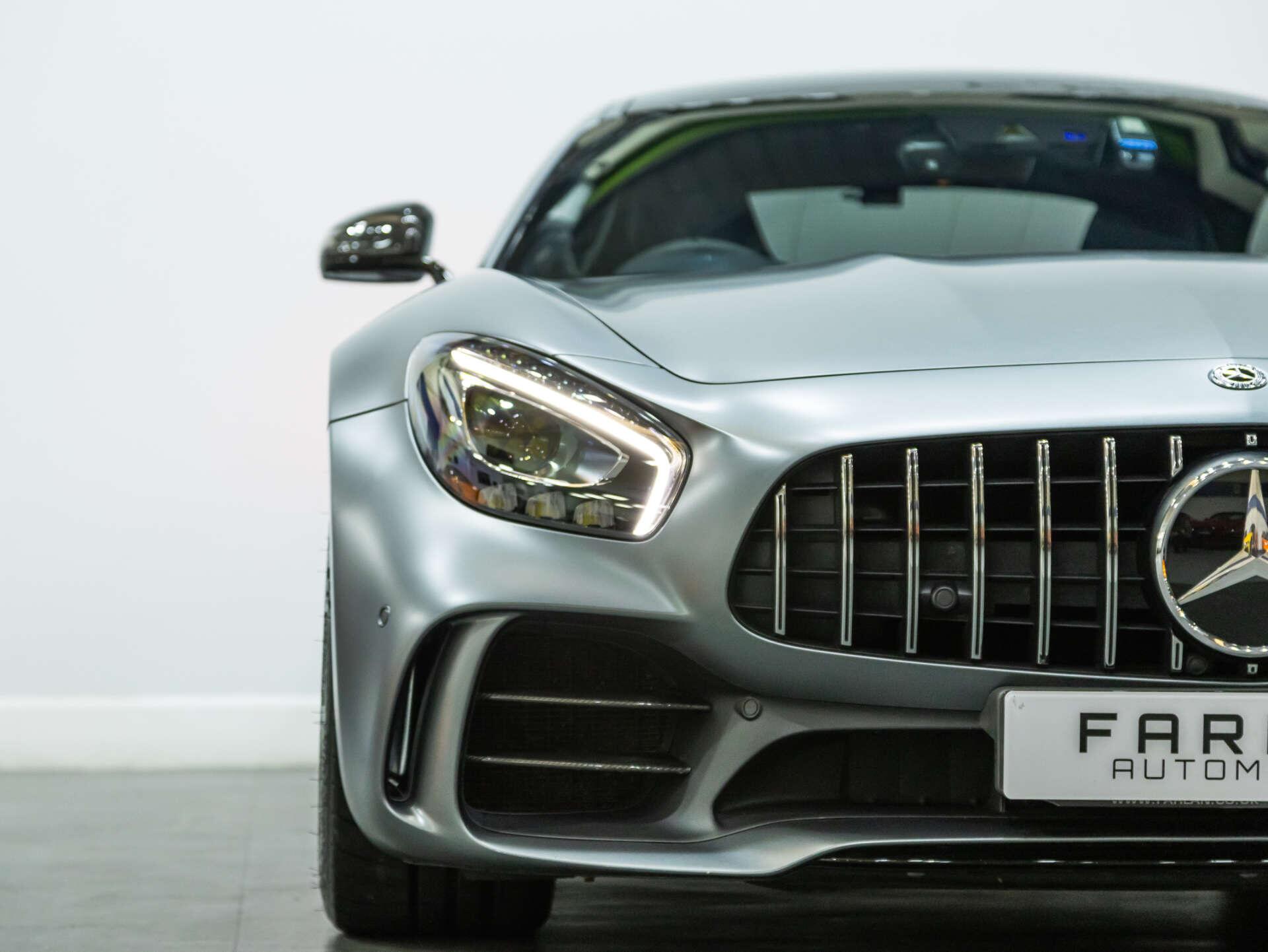 Mercedes-Benz Amg GT view 11