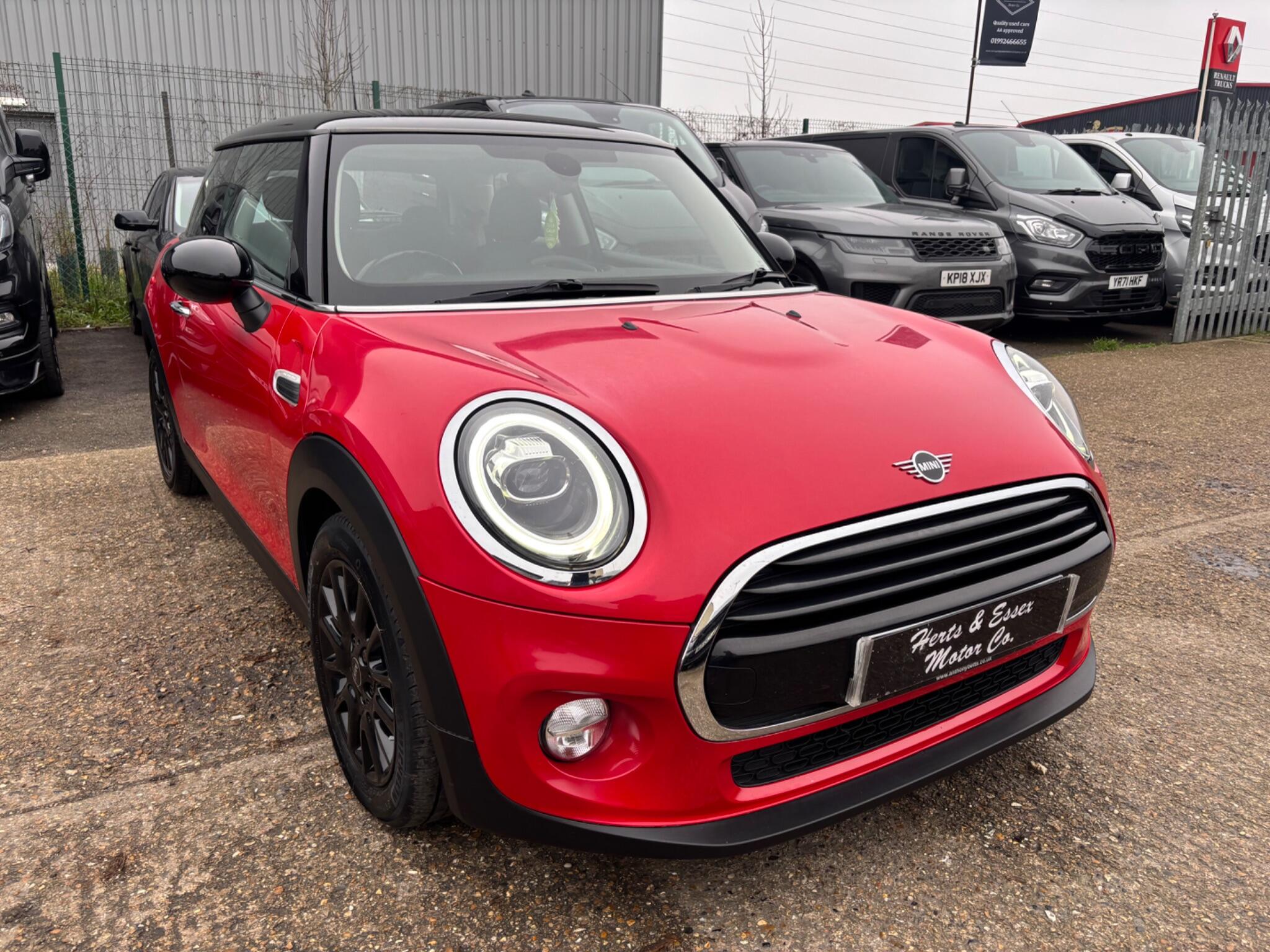 Mini Cooper view 2