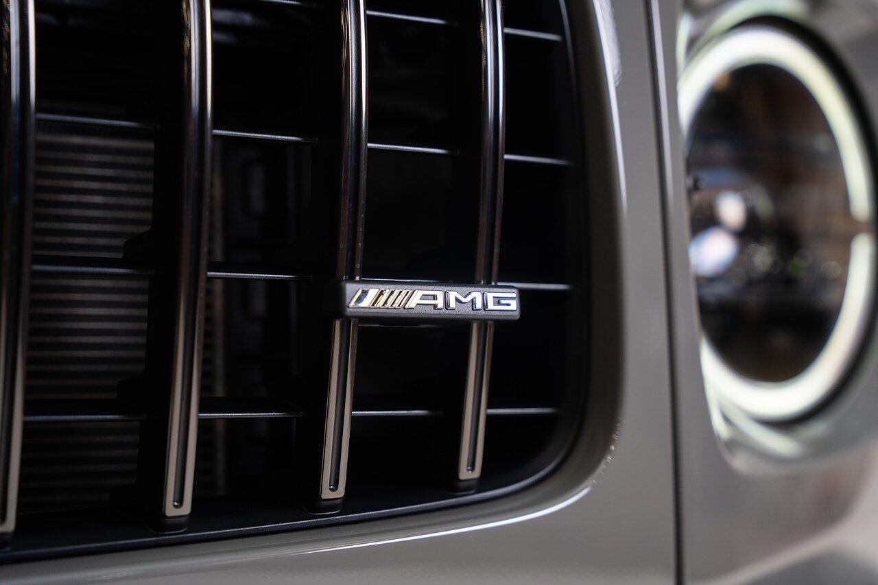 Mercedes-Benz G-Class view 33