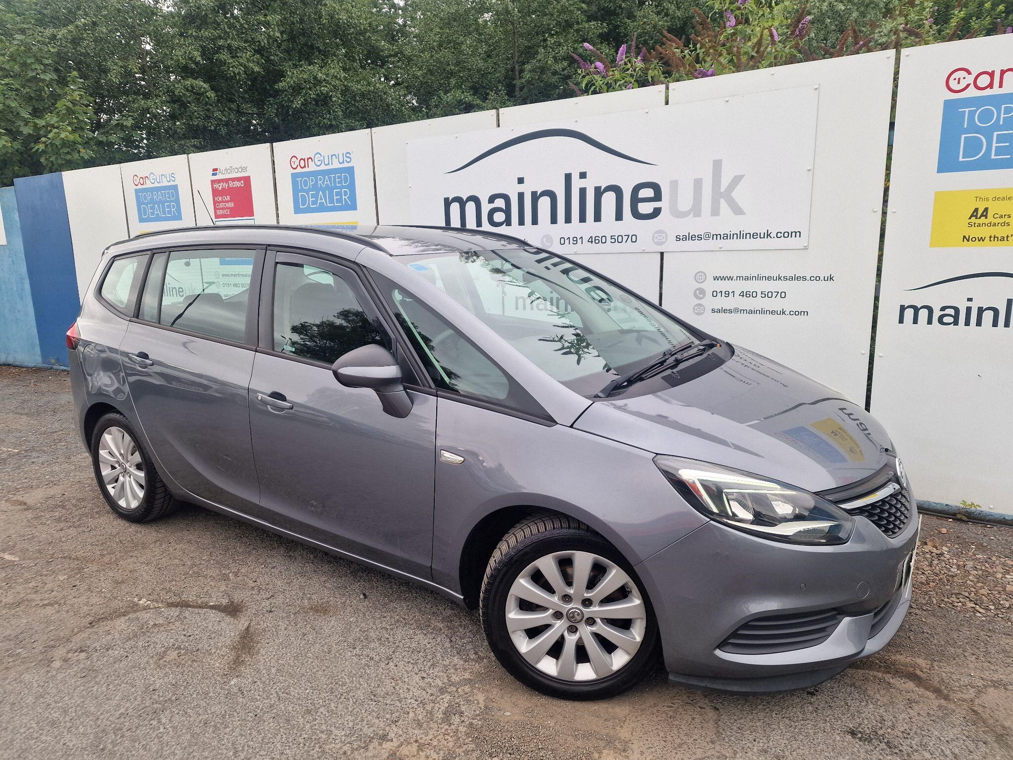 Vauxhall Zafira Tourer view 6