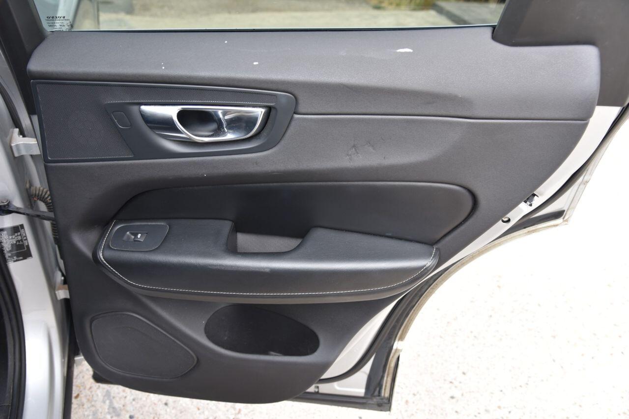 Volvo XC60 view 51