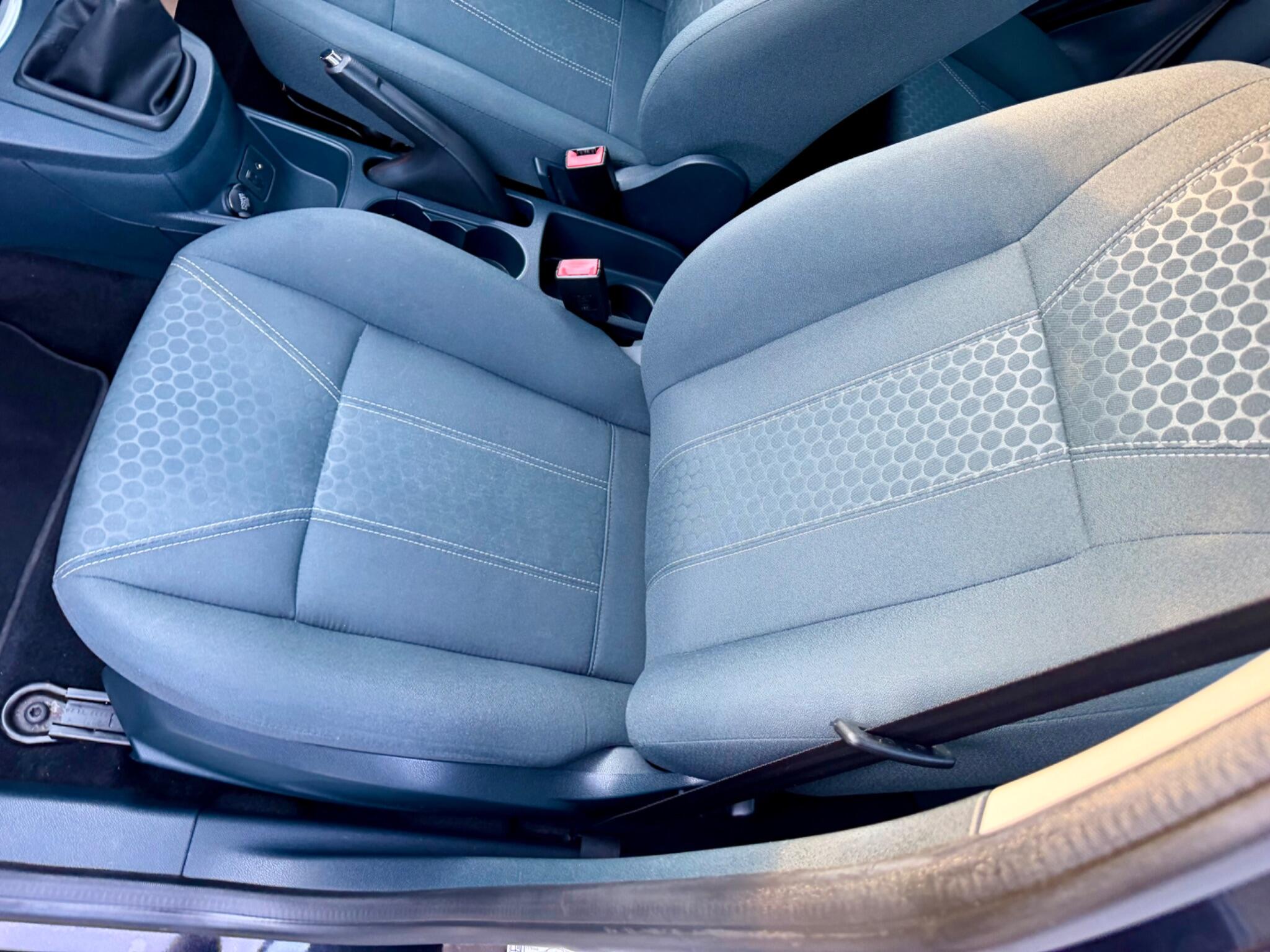 Ford Fiesta view 51