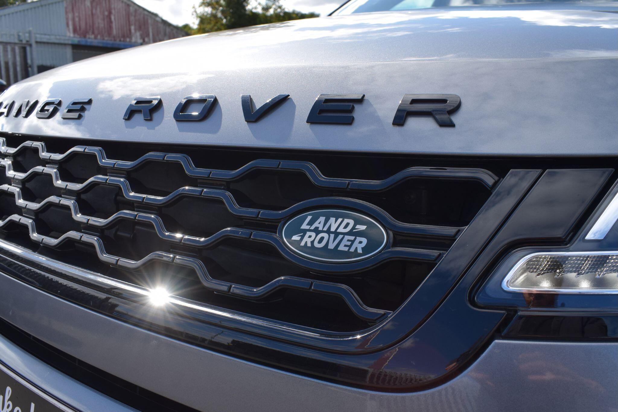 Land Rover Range Rover Evoque view 38